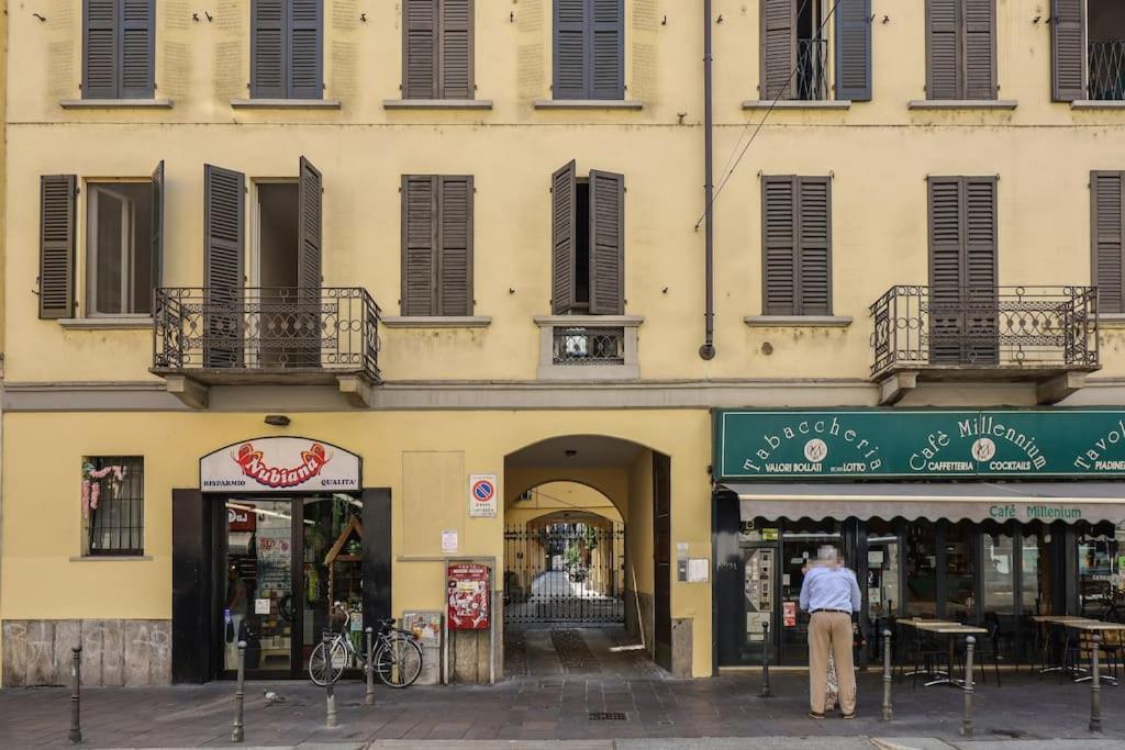 Cozy Loft Navigli, Close To Duomo And Bocconi - Italy Flat Vacation Milán Exteriér fotografie